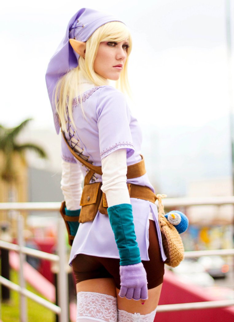 Sexy Link Cosplay